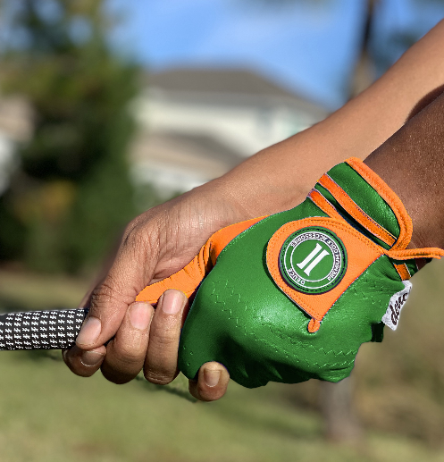 Fangs - Women's Golf Gloves